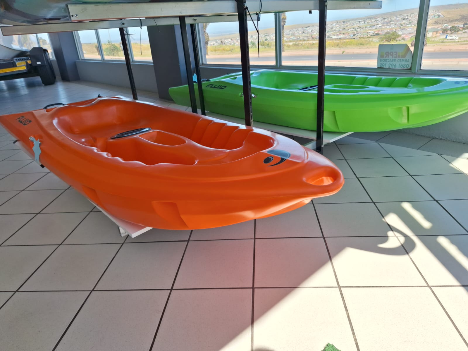 KAYAKS - Image 11