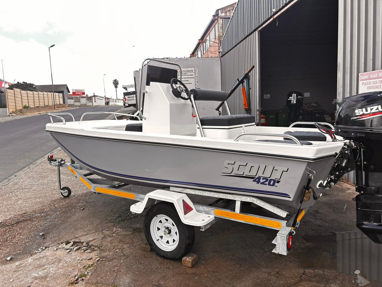 420 SCOUT ON GALV TRAILER WITH DF30 SUZUKU 4-STROKE - Image 2